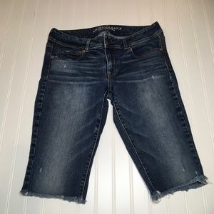 AE Kickboot stretch cut-offs size 12 Reg